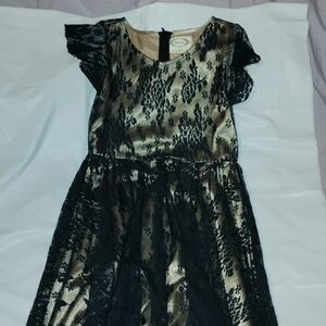 Joyfolie Mia Joy girls black lace formal dress, size 8, back zipper.